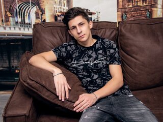 Lj JuliusColt