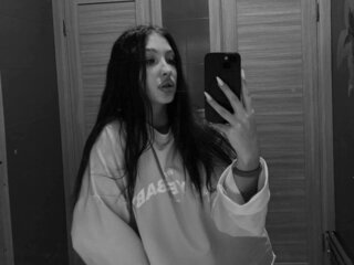 Shows JenniferDay