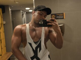 Pics LeonMike