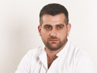 Fuck NikAlexandru